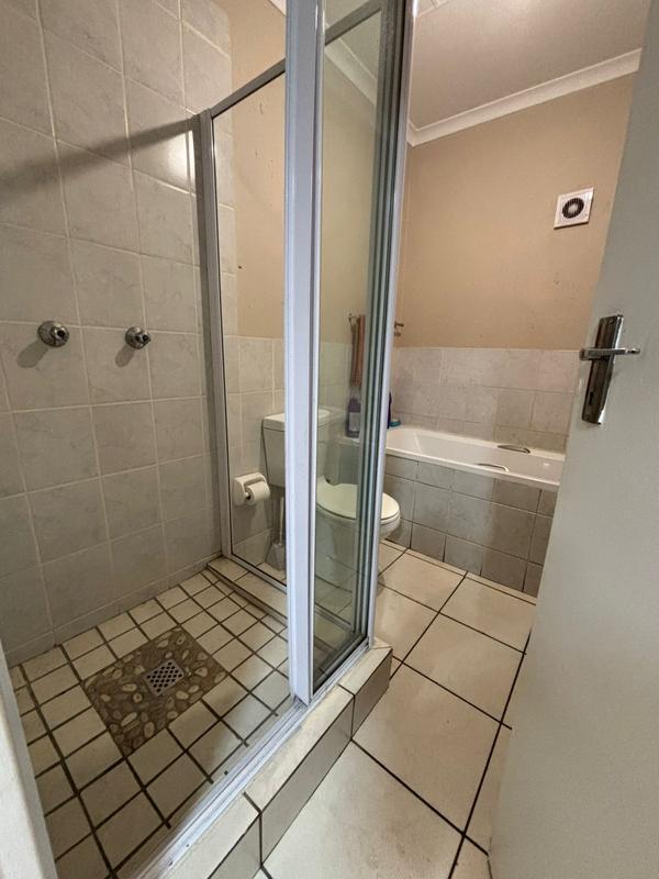 2 Bedroom Property for Sale in Comet Gauteng