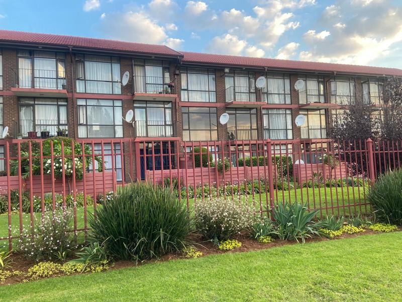 To Let 1 Bedroom Property for Rent in Croydon Gauteng