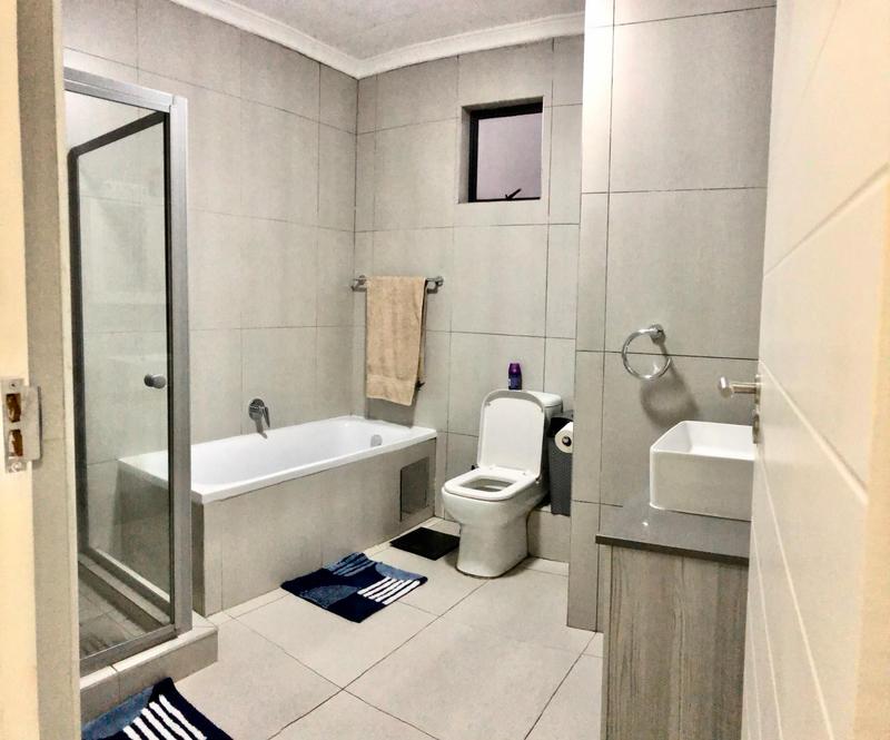 2 Bedroom Property for Sale in Carlswald Gauteng