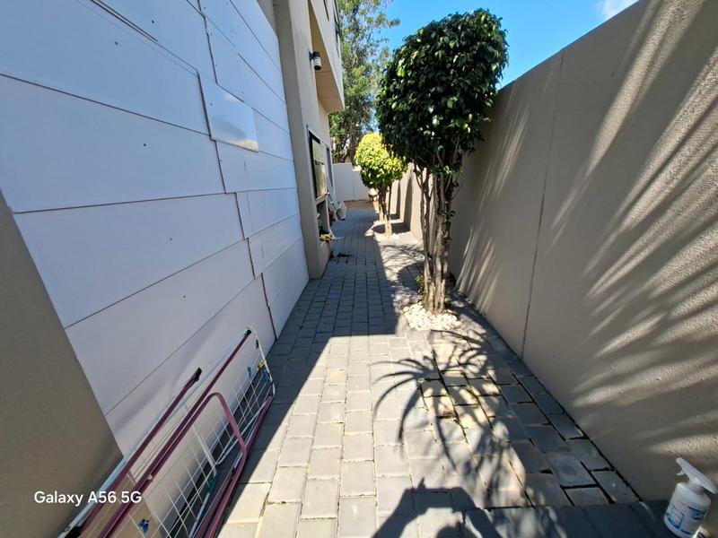 3 Bedroom Property for Sale in Kyalami Gauteng