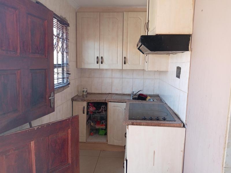 3 Bedroom Property for Sale in Protea Glen Gauteng