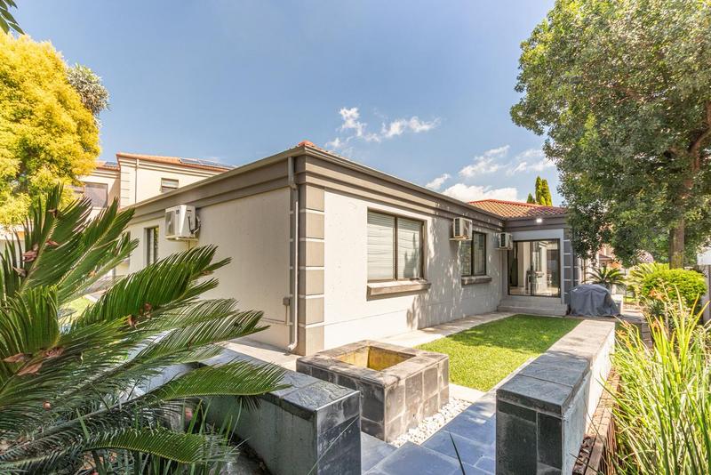 3 Bedroom Property for Sale in Ruimsig Gauteng