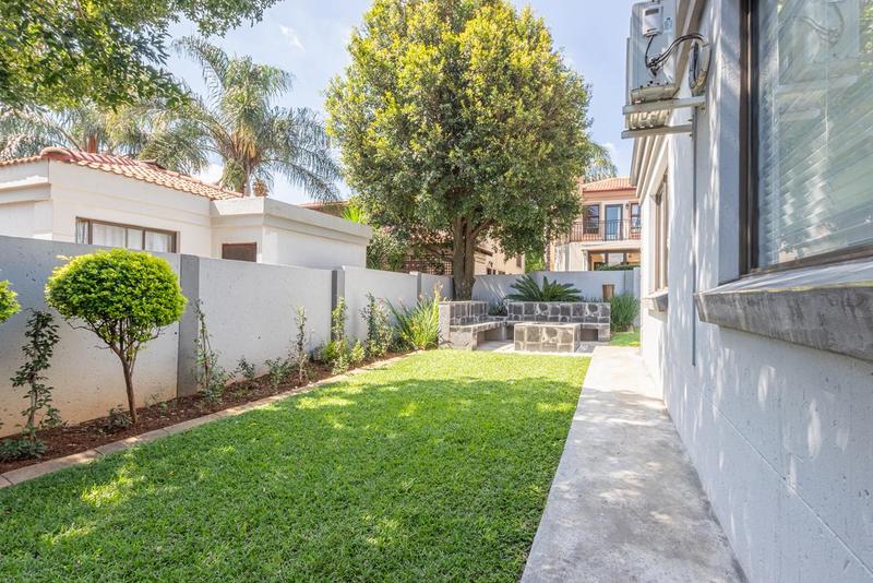 3 Bedroom Property for Sale in Ruimsig Gauteng