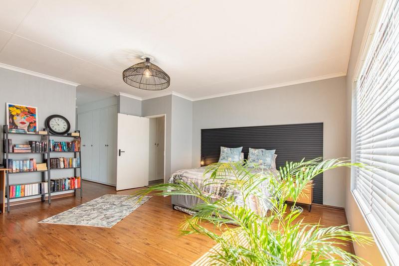 3 Bedroom Property for Sale in Ruimsig Gauteng