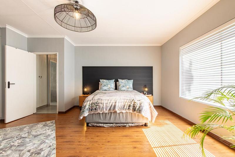 3 Bedroom Property for Sale in Ruimsig Gauteng