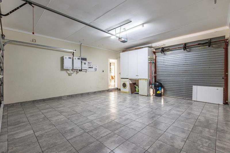 3 Bedroom Property for Sale in Ruimsig Gauteng