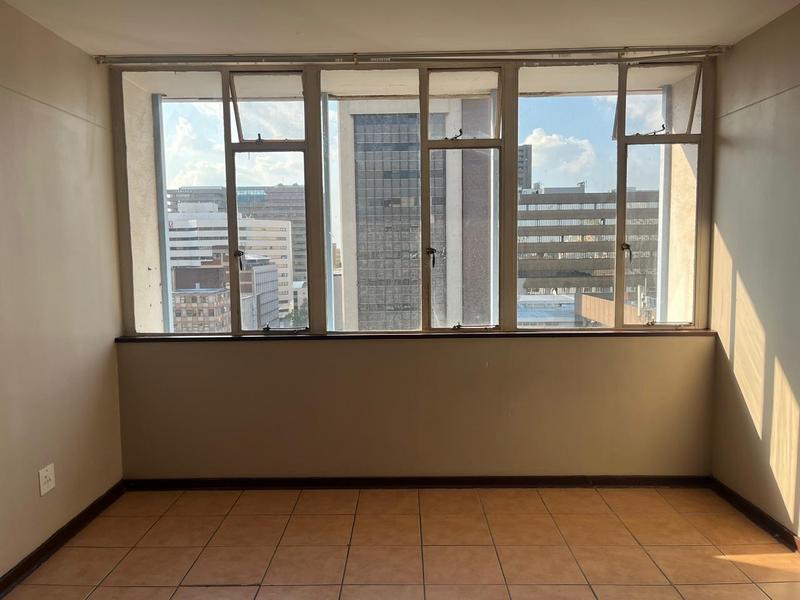 1 Bedroom Property for Sale in Braamfontein Gauteng