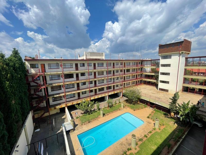 2 Bedroom Property for Sale in Randburg Waterfront Gauteng