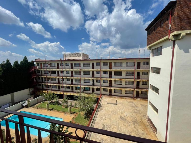 2 Bedroom Property for Sale in Randburg Waterfront Gauteng