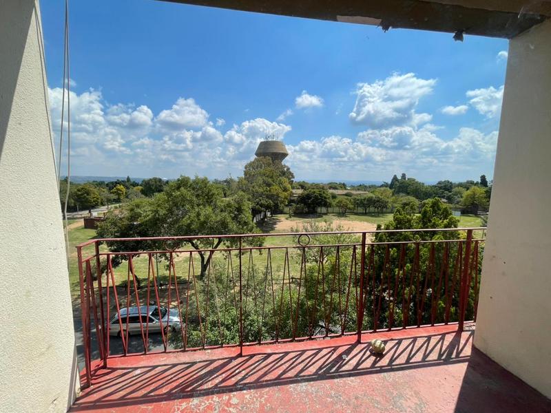 2 Bedroom Property for Sale in Randburg Waterfront Gauteng