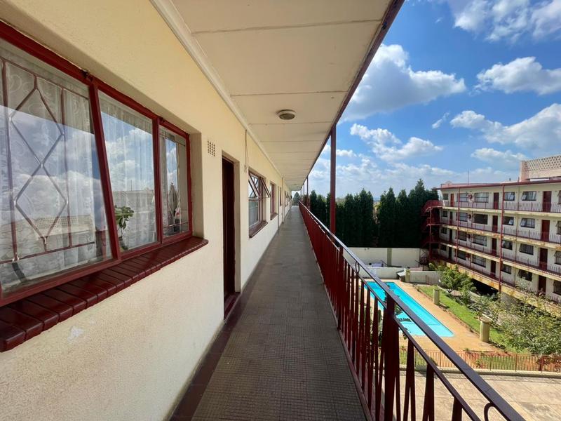 1 Bedroom Property for Sale in Randburg Waterfront Gauteng