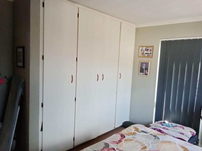 3 Bedroom Property for Sale in Helderkruin Gauteng