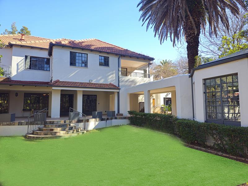 To Let 5 Bedroom Property for Rent in Houghton Estate Gauteng
