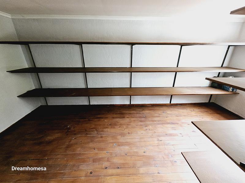 To Let 5 Bedroom Property for Rent in Houghton Estate Gauteng