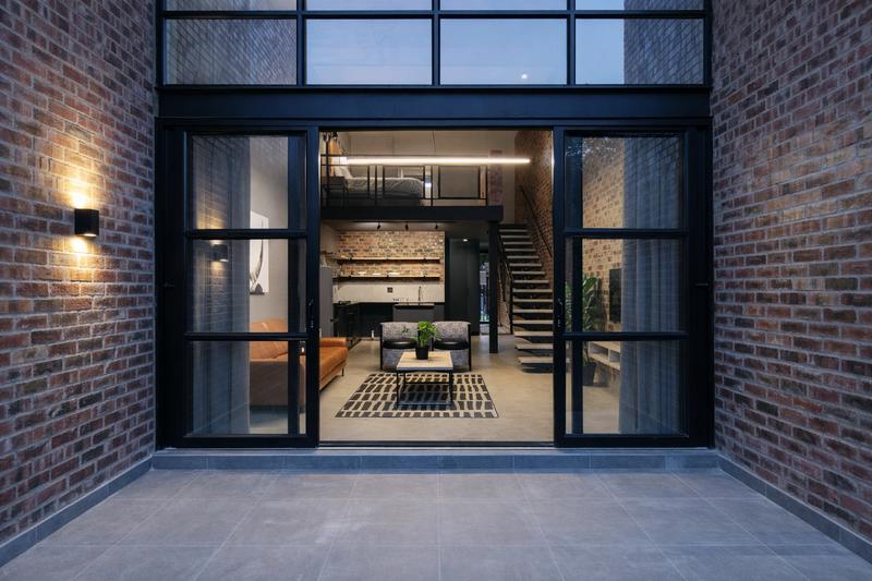 2 Bedroom Property for Sale in Ashlea Gardens Gauteng