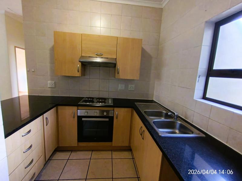 To Let 2 Bedroom Property for Rent in Lonehill Gauteng