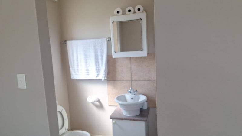 2 Bedroom Property for Sale in Noordheuwel Gauteng