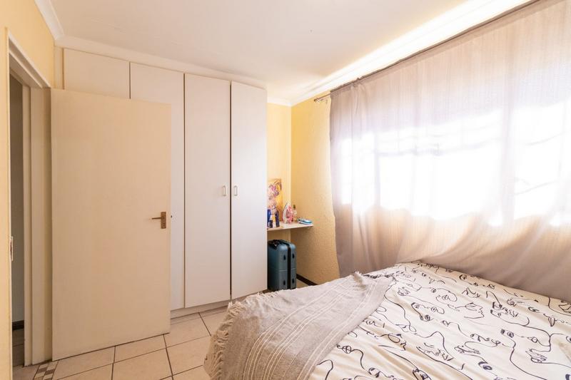 To Let 2 Bedroom Property for Rent in Birchleigh Gauteng