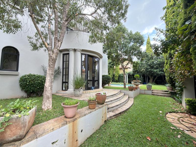 To Let 4 Bedroom Property for Rent in Dainfern Golf Estate Gauteng