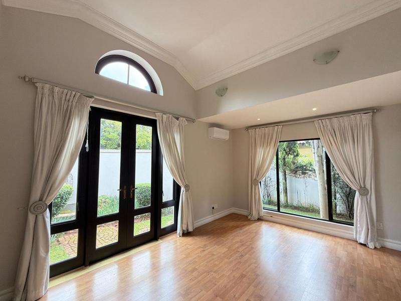 To Let 4 Bedroom Property for Rent in Dainfern Golf Estate Gauteng