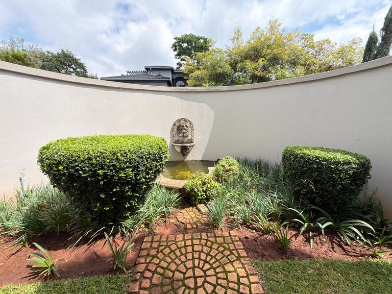 To Let 4 Bedroom Property for Rent in Dainfern Golf Estate Gauteng
