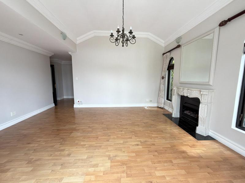 To Let 4 Bedroom Property for Rent in Dainfern Golf Estate Gauteng