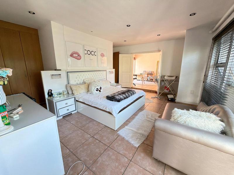 4 Bedroom Property for Sale in Dainfern Golf Estate Gauteng