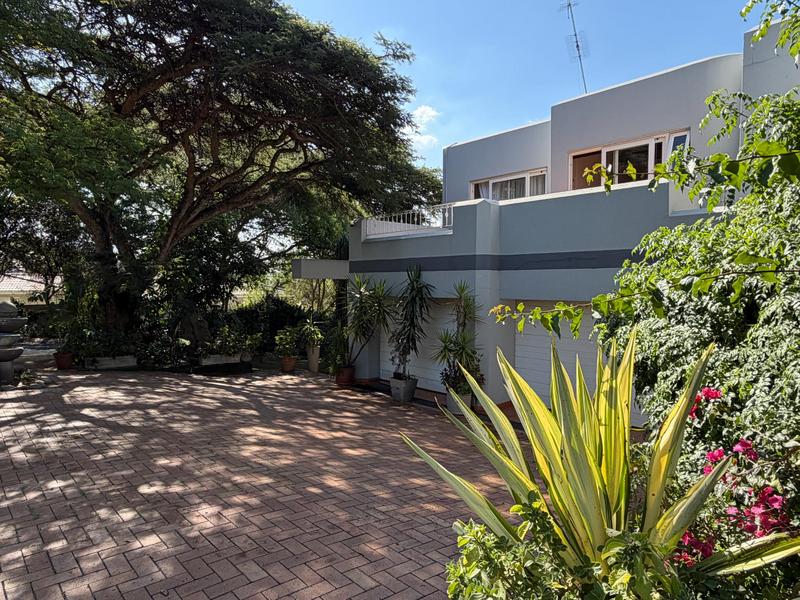 4 Bedroom Property for Sale in Dainfern Golf Estate Gauteng