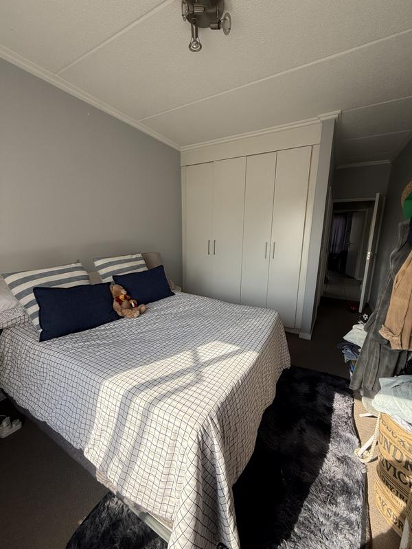 2 Bedroom Property for Sale in Bryanston Gauteng