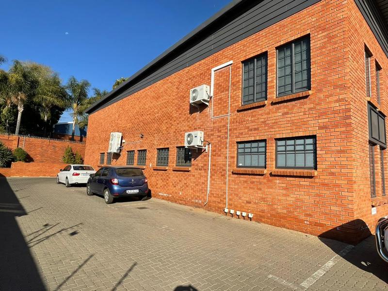 To Let commercial Property for Rent in Hennops Park Industrial Gauteng