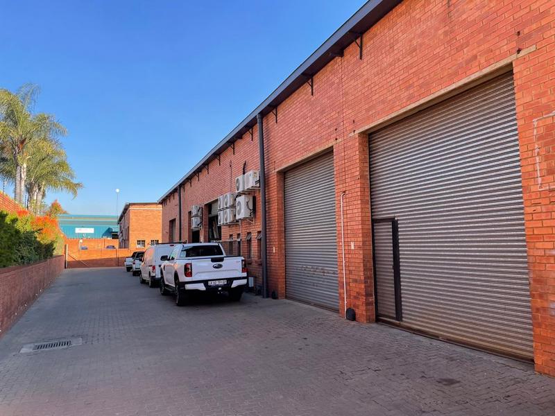 To Let commercial Property for Rent in Hennops Park Industrial Gauteng