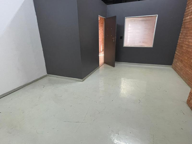 To Let commercial Property for Rent in Hennops Park Industrial Gauteng