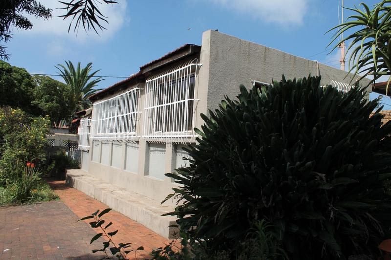7 Bedroom Property for Sale in Kensington Gauteng