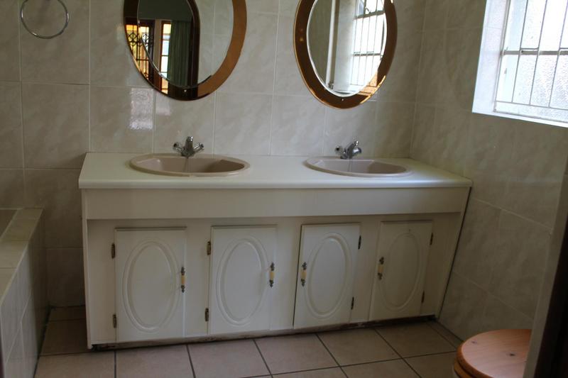 7 Bedroom Property for Sale in Kensington Gauteng