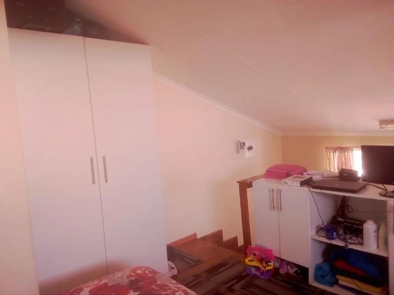 To Let 1 Bedroom Property for Rent in Symhurst Gauteng