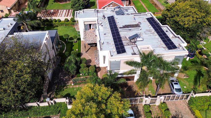 6 Bedroom Property for Sale in Christoburg Gauteng