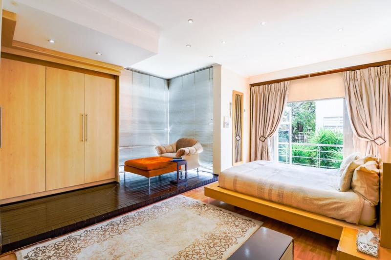 6 Bedroom Property for Sale in Christoburg Gauteng