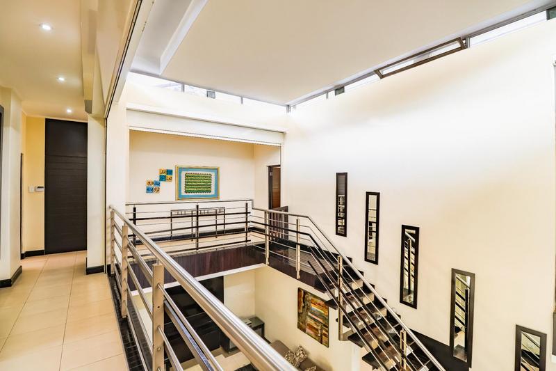 6 Bedroom Property for Sale in Christoburg Gauteng