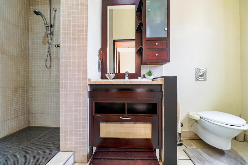 6 Bedroom Property for Sale in Christoburg Gauteng