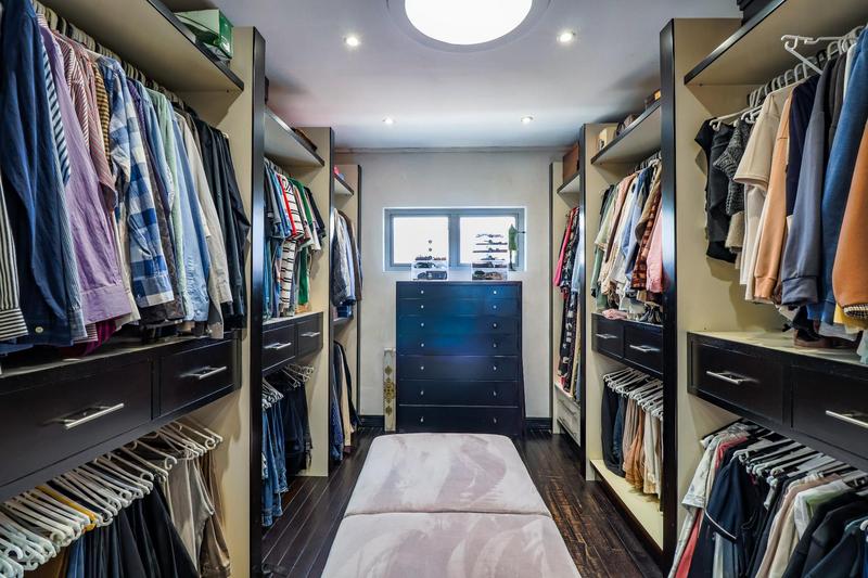 6 Bedroom Property for Sale in Christoburg Gauteng