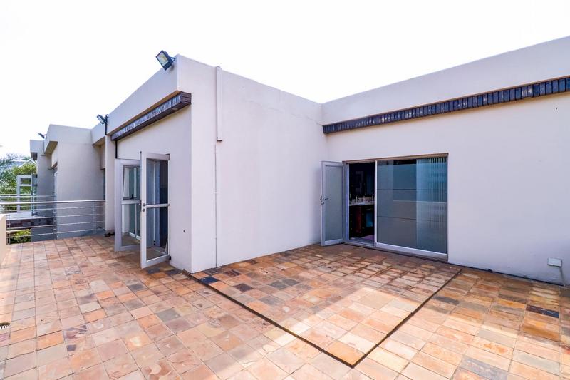 6 Bedroom Property for Sale in Christoburg Gauteng