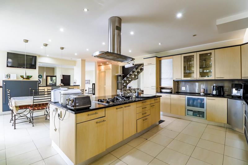 6 Bedroom Property for Sale in Christoburg Gauteng