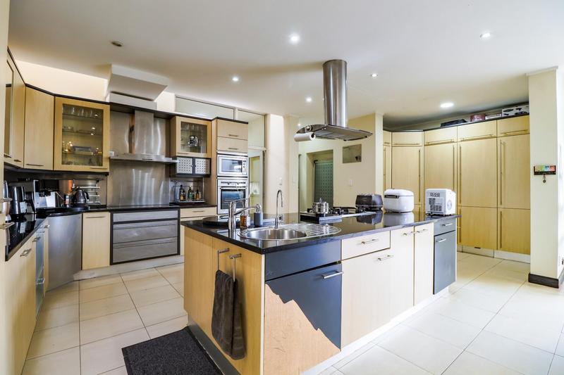 6 Bedroom Property for Sale in Christoburg Gauteng