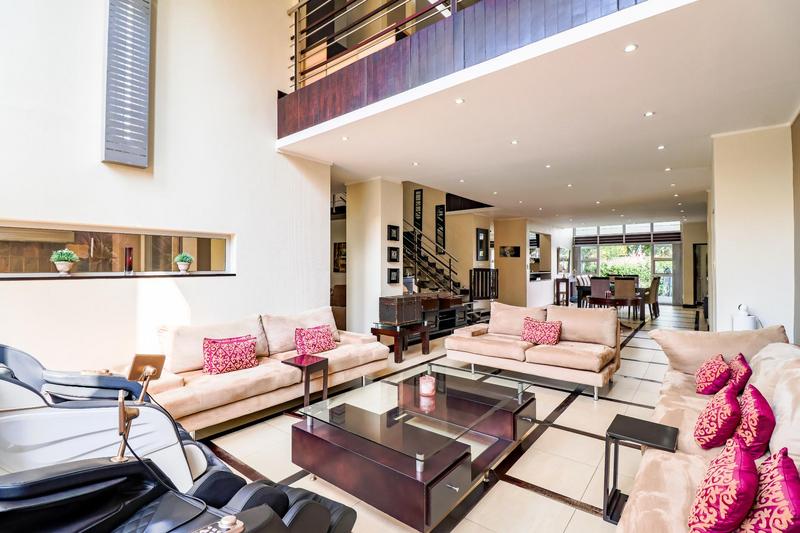 6 Bedroom Property for Sale in Christoburg Gauteng