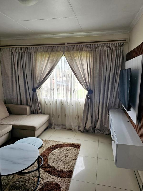 2 Bedroom Property for Sale in Fleurhof Gauteng