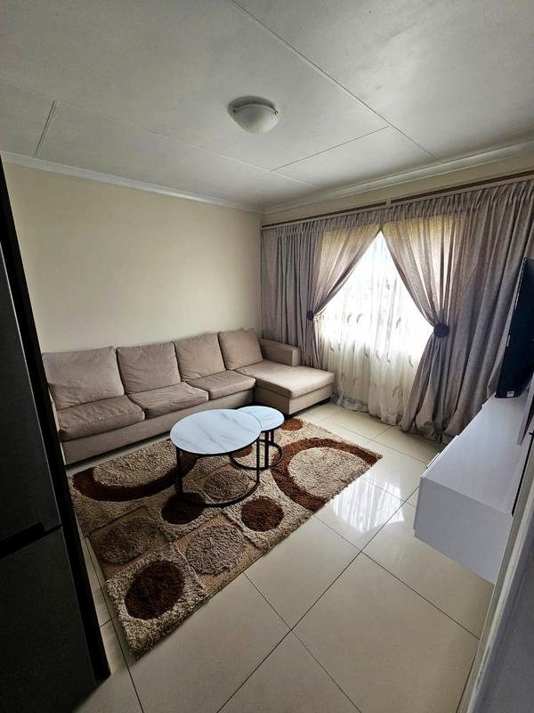 2 Bedroom Property for Sale in Fleurhof Gauteng