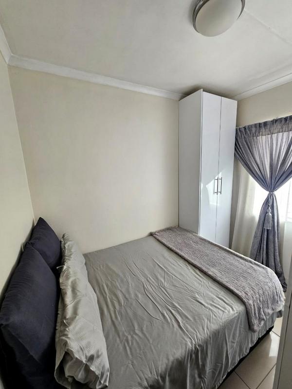 2 Bedroom Property for Sale in Fleurhof Gauteng
