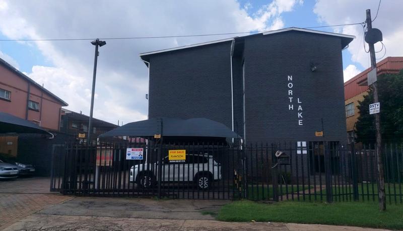 2 Bedroom Property for Sale in Florida Gauteng