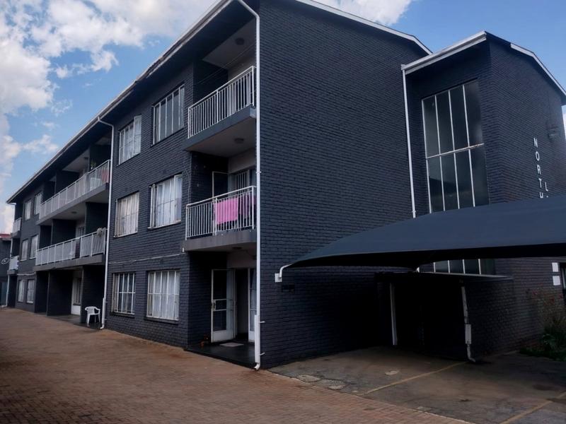 2 Bedroom Property for Sale in Florida Gauteng