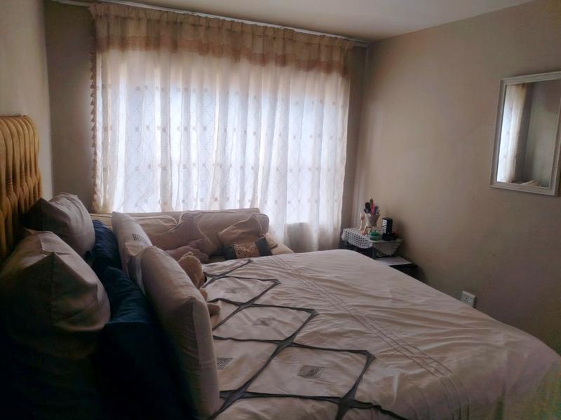 2 Bedroom Property for Sale in Florida Gauteng